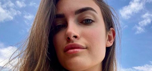 Nilufar Addati di Uomini e Donne: “Mi vergogno di certi comportamenti dei napoletani”