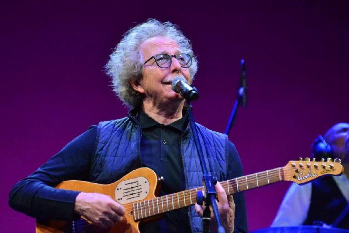 Fabio Concato ai fan: “Stop ai concerti per un tumore, vi aggiornerò presto”