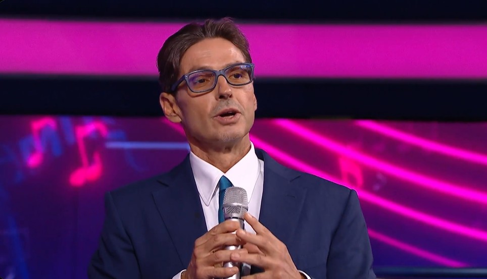 Canale 5 pronta alla sfida: Pier Silvio punta a oscurare Sanremo?