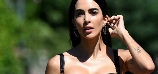 Rocío Muñoz Morales torna a sorridere a Venezia dopo Raoul Bova: “Sono serena, sono tranquilla”