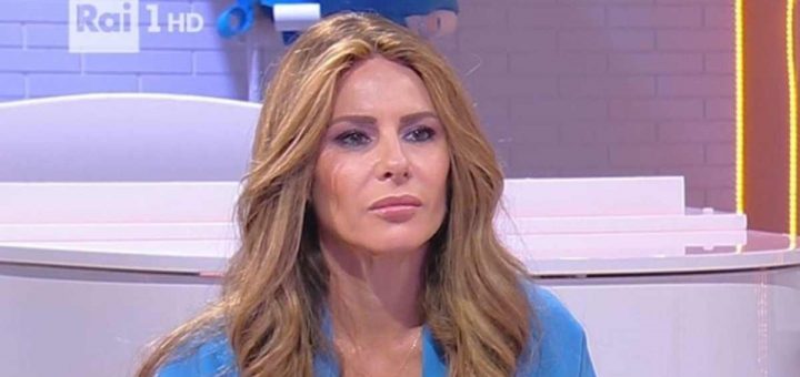 Rai1, bufera a UnoMattina in Famiglia: "Come si riconosce un gay? Ho i radar, basta un gesto"