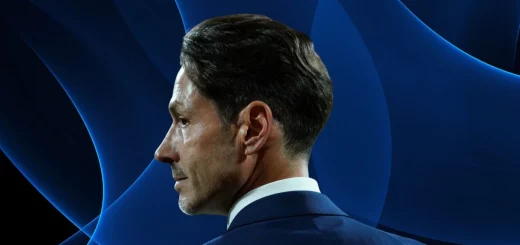 Striscia la Notizia fuori dai palinsesti Mediaset: salta il ritorno in tv